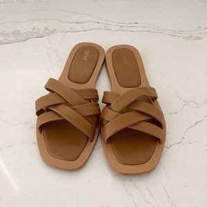 Crevo Women's Busy Slide Sandal